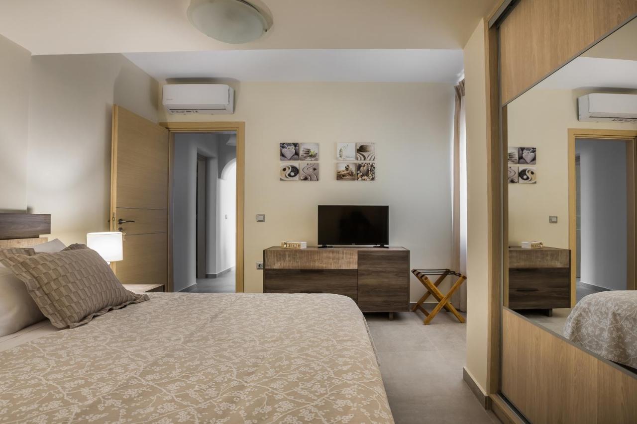 Serenity Home อาร์กอสโตลี ภายนอก รูปภาพ